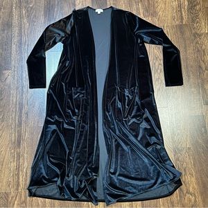 Lularoe Large Sarah black velvet